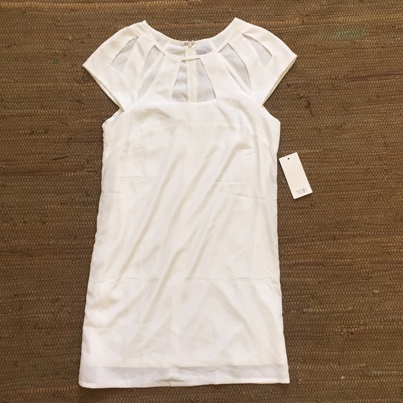 Tobi Dress - Picture 1 of 2